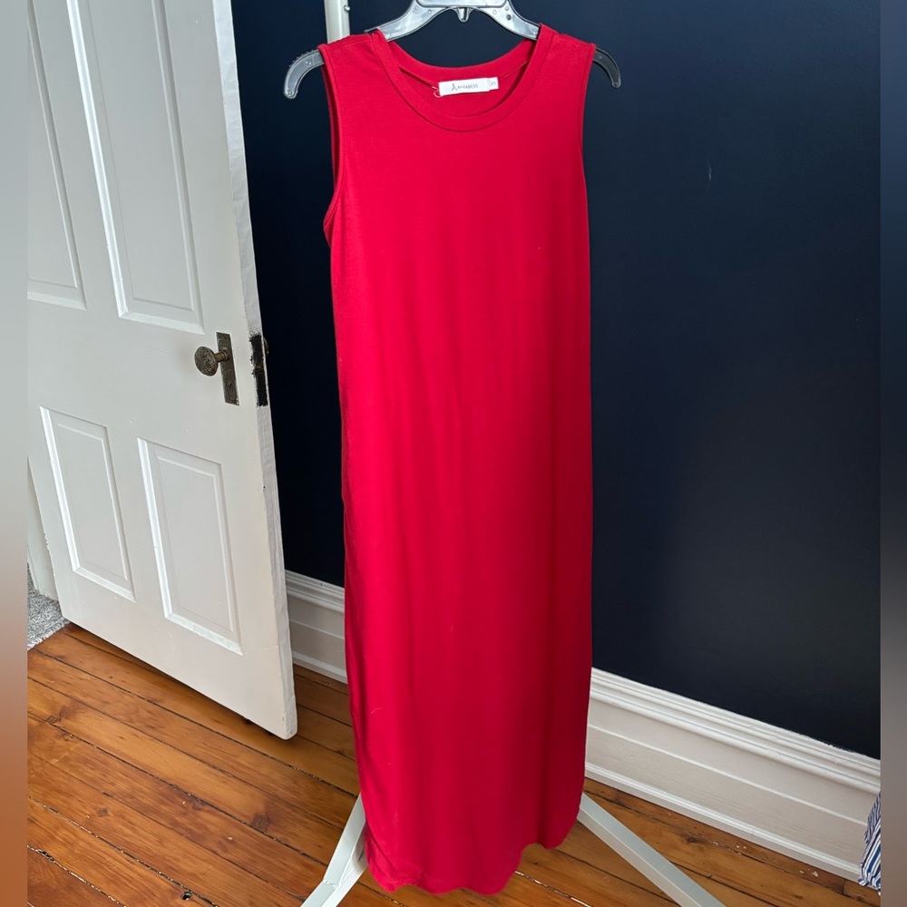 Basic amazon dress